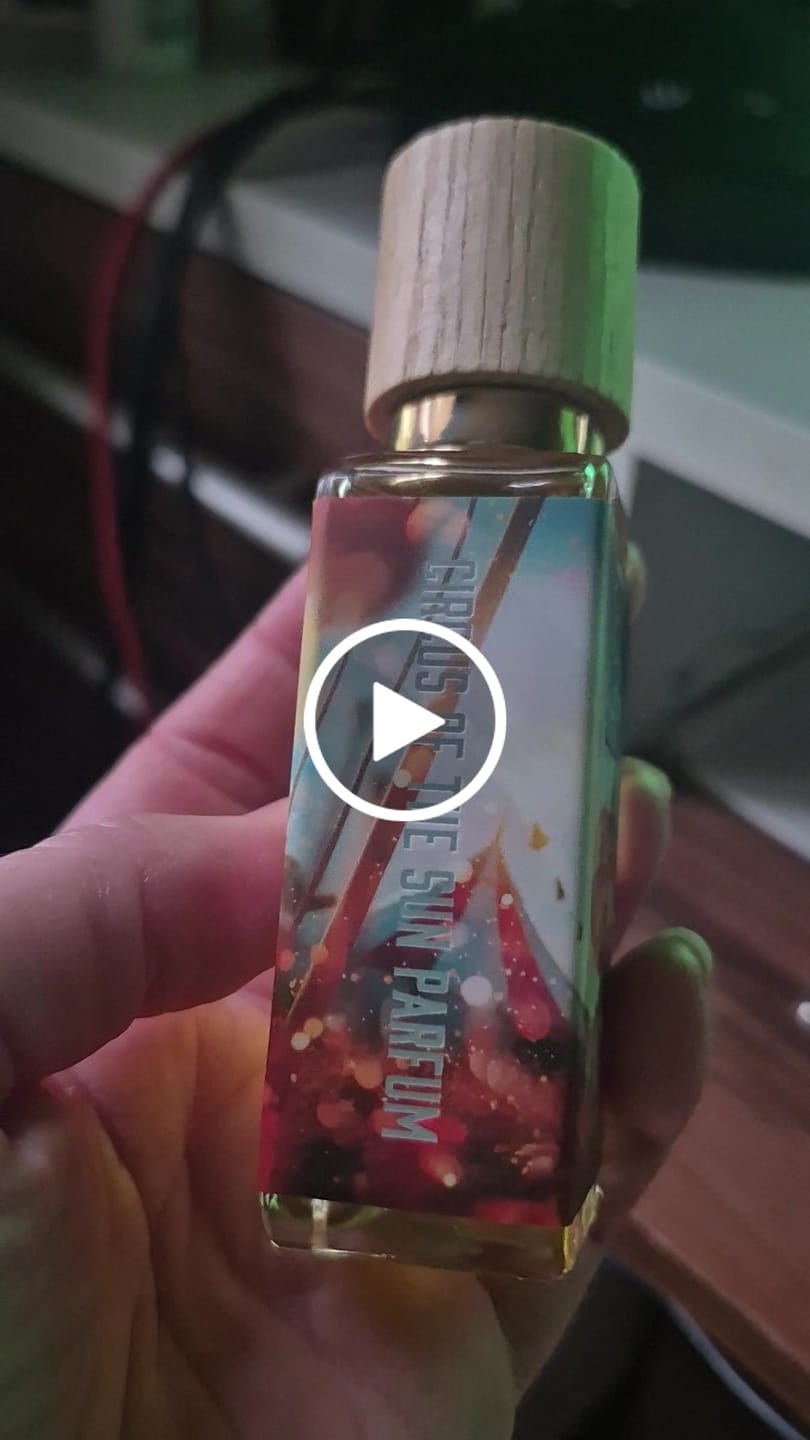 Customer video review of Circus Of The Sun Parfum