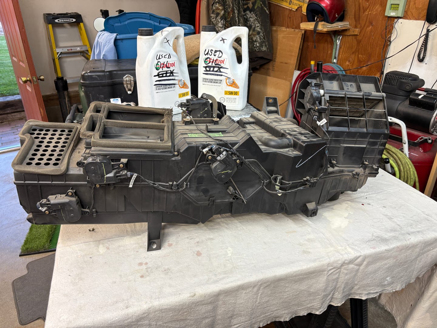 Customer photo review of 3rd Gen Ram (02-09) Seal Kit Unit A/C & Heater Unit (68004231AB)