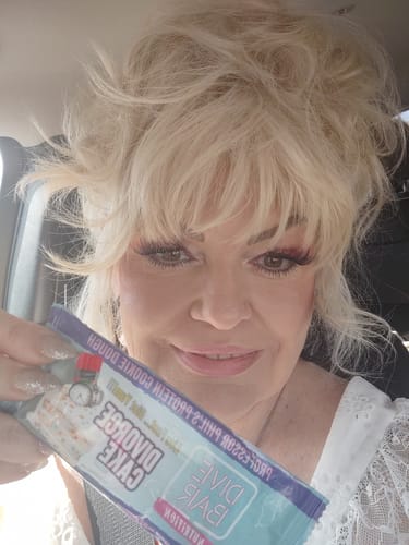 Customer photo review of VALUE PACK Divorce Cake  - 5 bars