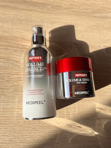 Customer photo review of Skābekļa liftinga esence ar peptīdiem Medi-Peel Peptide 9 Volume All In One Essence PRO