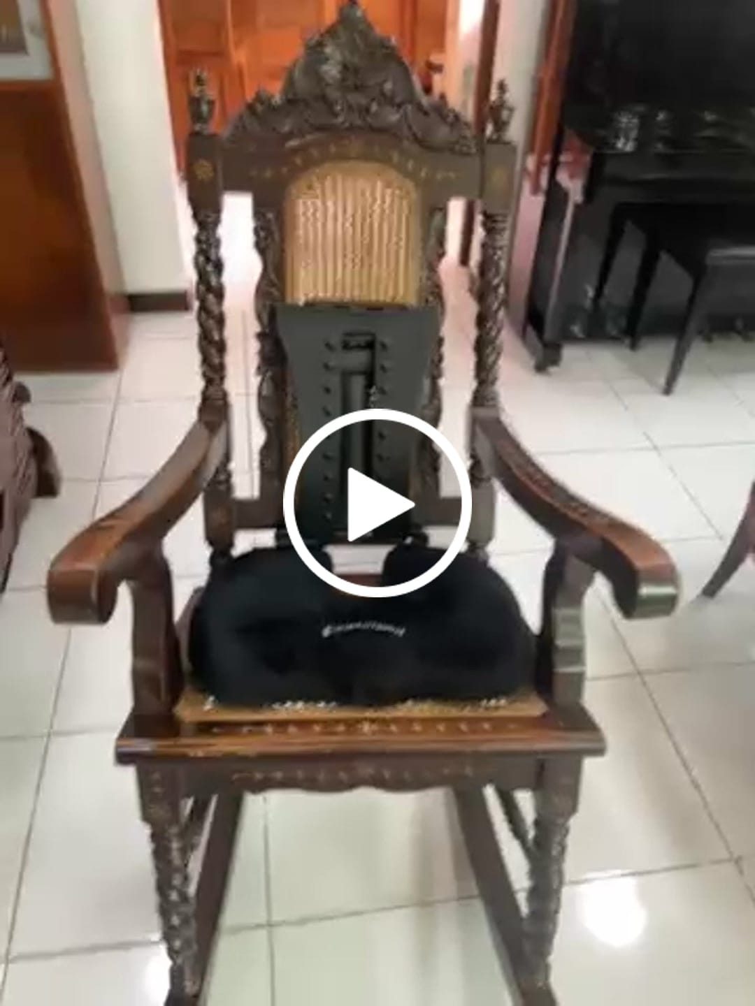 Customer video review of Royal Gel Seat Cushion