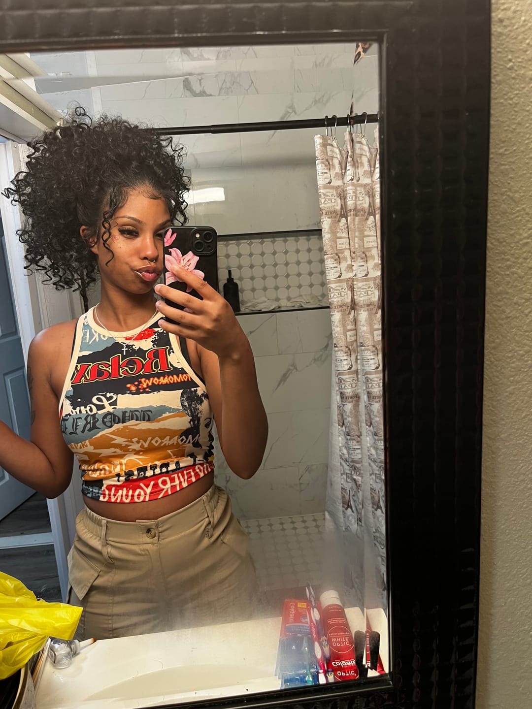 Customer photo review of Outre Perfect Hairline Glueless 13x6 HD Lace Front Wig - DOMINICA