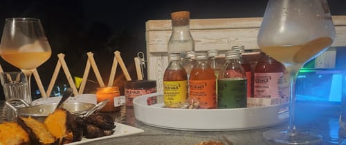 Customer photo review of מארז טעימות רומנטי מתוק