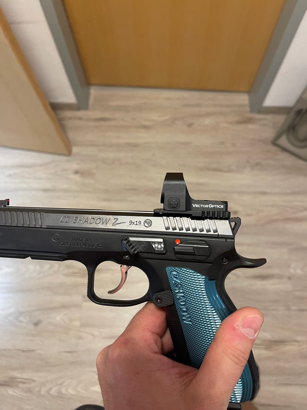 Customer photo review of Vector Optics SCRD-35 Frenzy-X 1x20x28