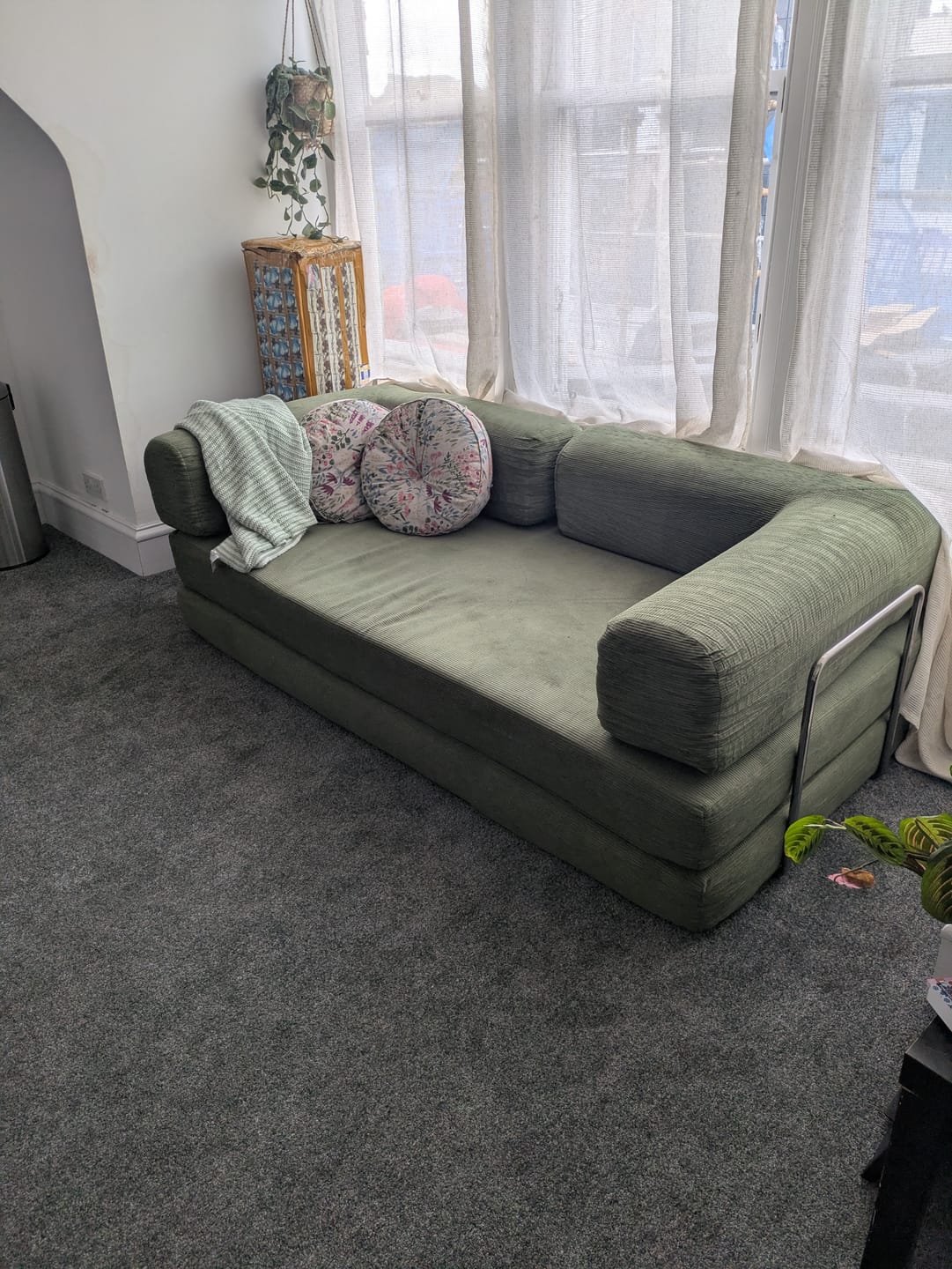 Customer photo review of VacuumLuxe Compression Sofa