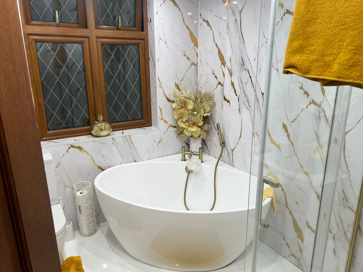 Customer photo review of Premium White Gold Marble Gloss Shower Wall Panel – 1M x 2.4M