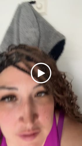 Customer video review of Bohemian Knotless Braid Wig, Full Lace, Waist, Color 613 mix - ZARA