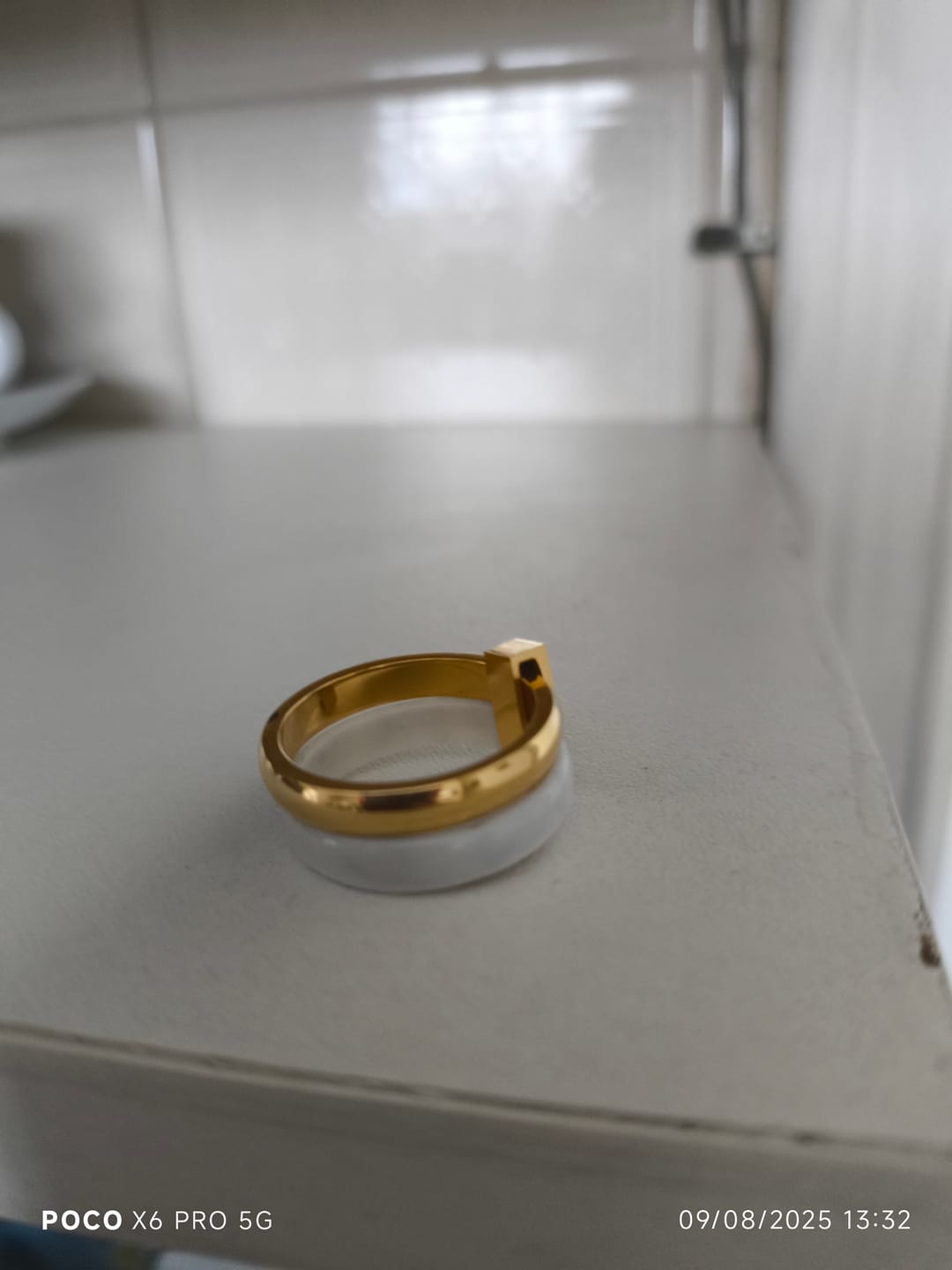 Customer photo review of Anel Camadas Rich Banhado em Ouro 18K
