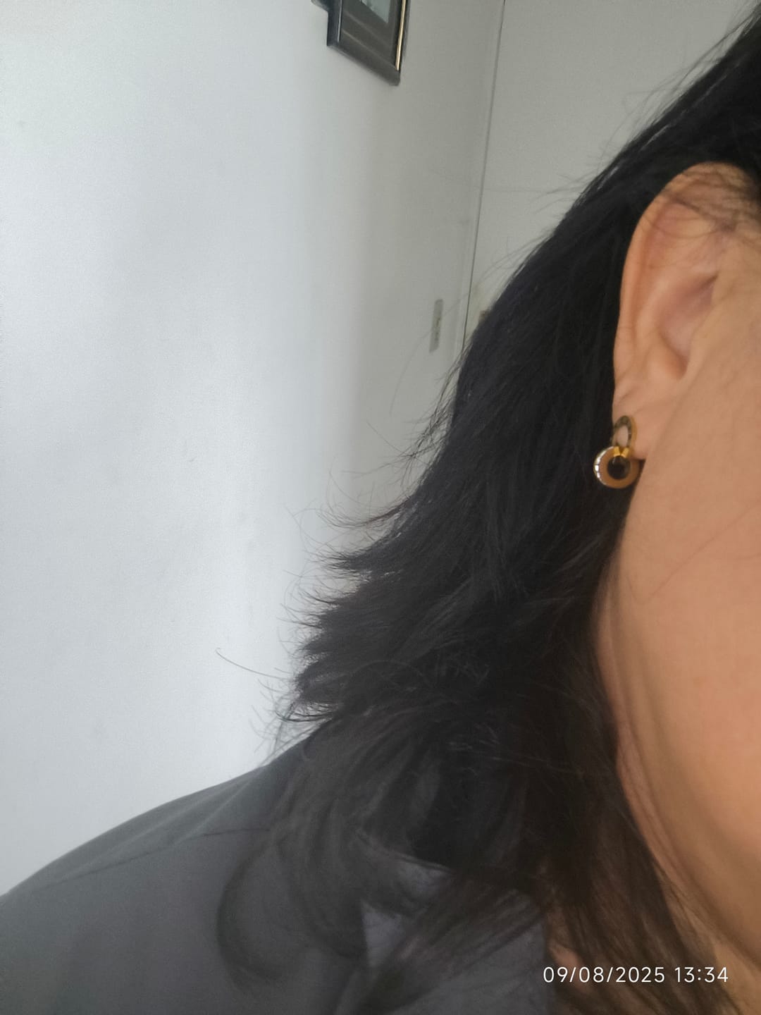 Customer photo review of Brinco Imperial Pedra Zircônia Banhado em Ouro 18K