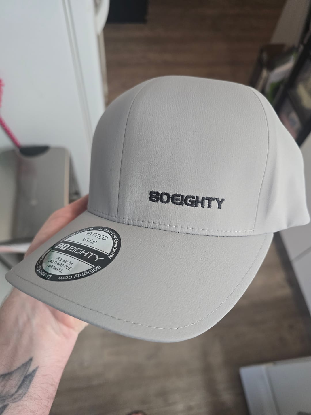 Customer photo review of 80Eighty® Tidy Fitted Hat