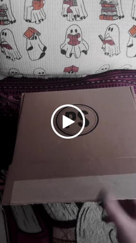 Customer video review of smut slut book club subscription