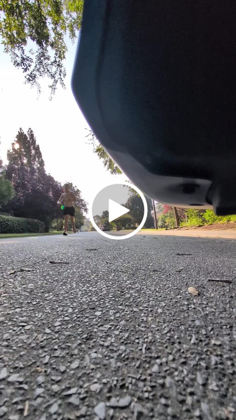 Customer video review of Dadbod Running Athletic Hat V.2 (Electric)