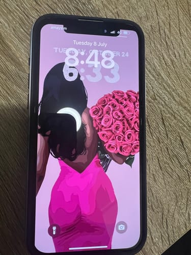 Customer photo review of Bloom - Phone Screensaver
