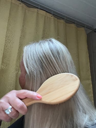 Customer photo review of Hair Brush