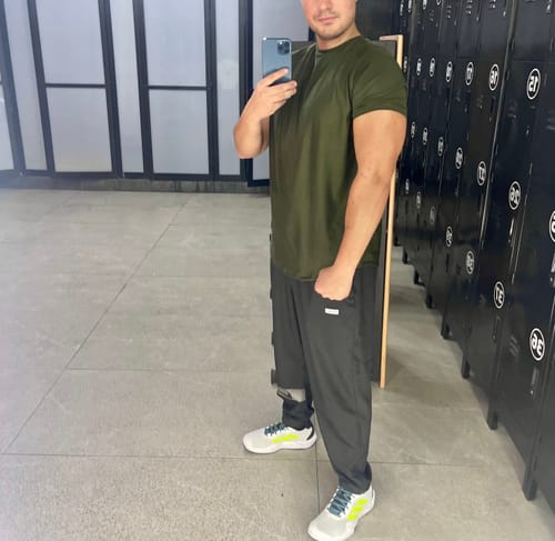 Customer photo review of Training Sport Tee - Army Green