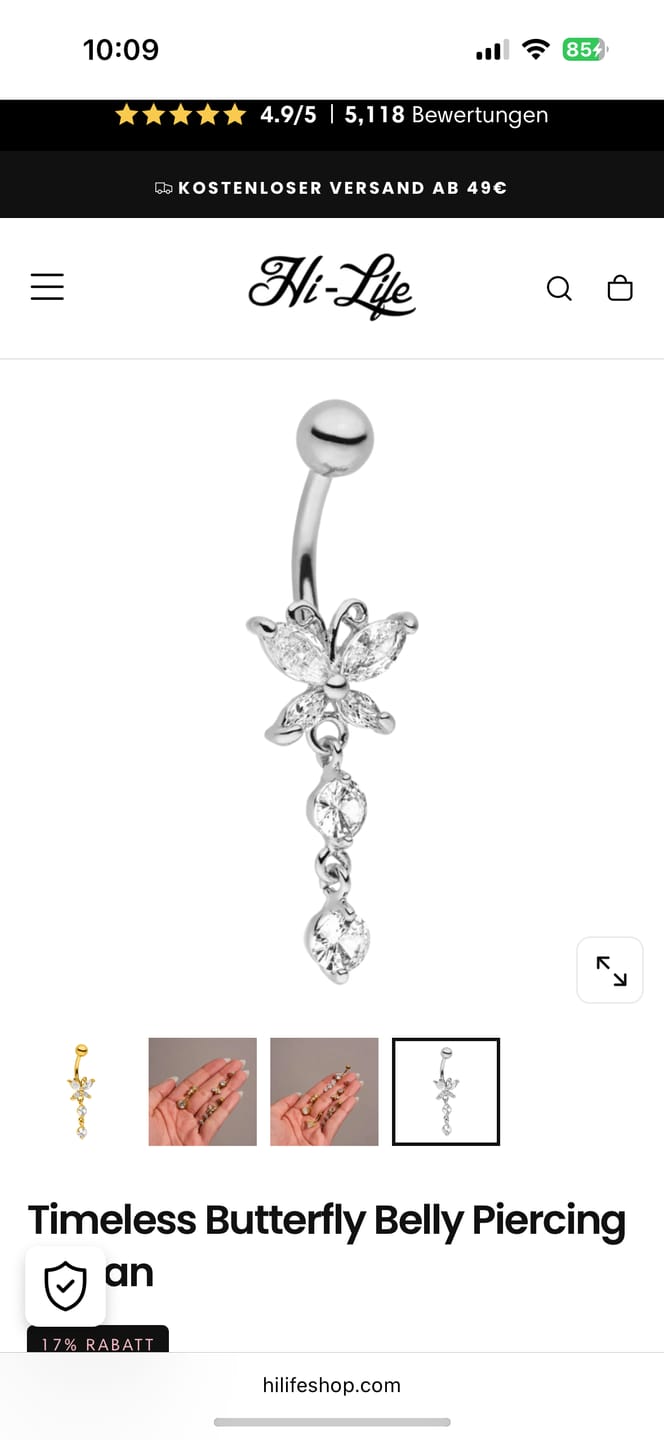 Customer photo review of Timeless Butterfly Belly Piercing - Titan