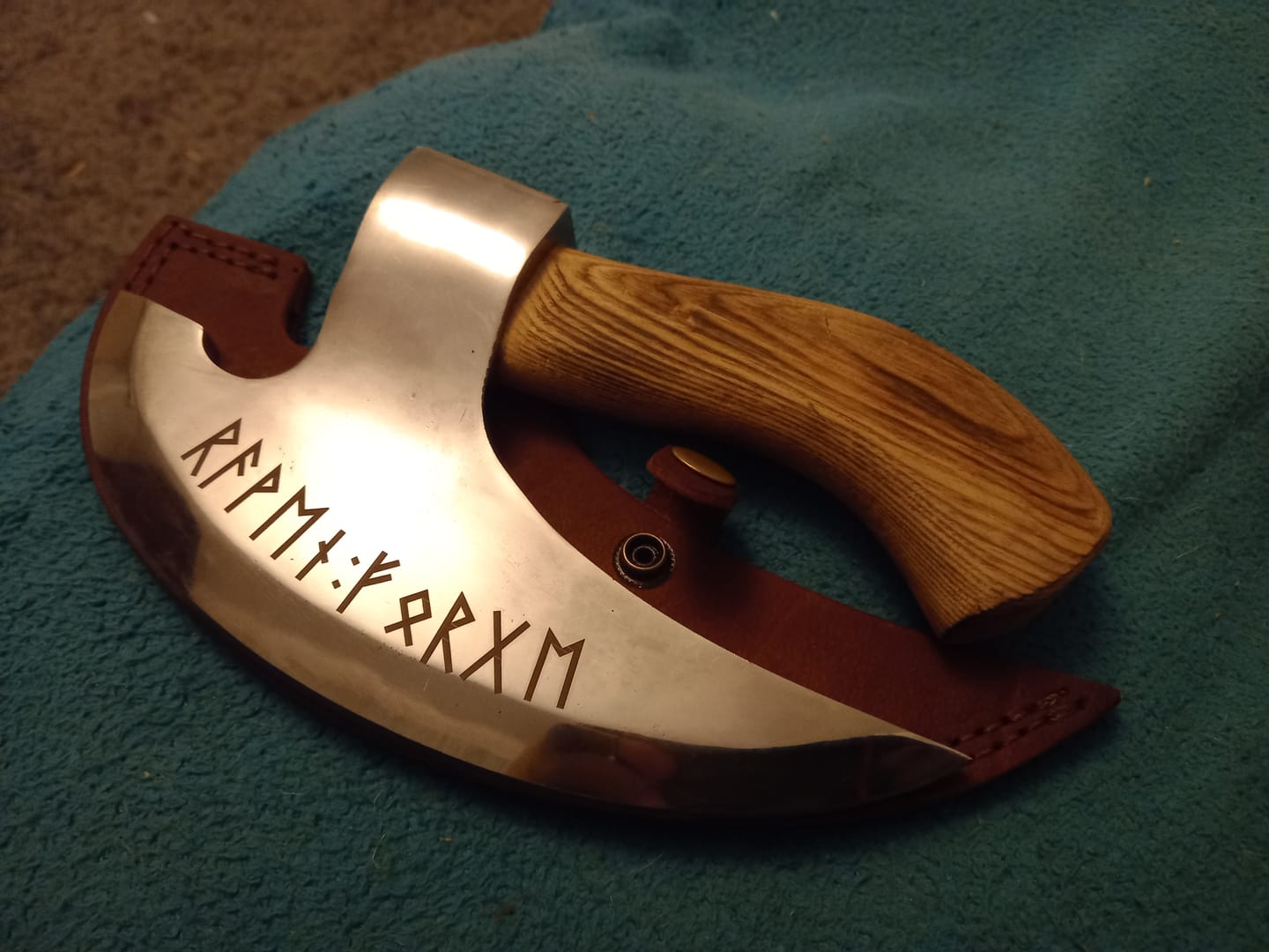 Customer photo review of The Original Pizza Axe
