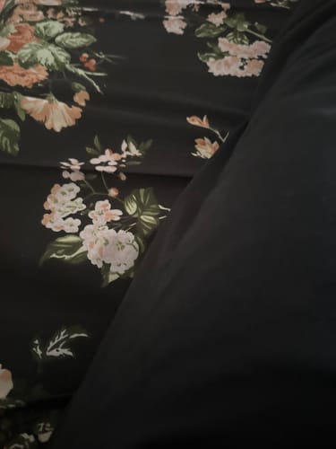 Customer photo review of VERDANT summer comforter set- 7 pcs