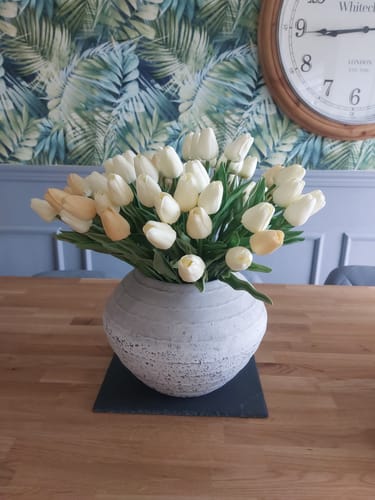 Customer photo review of Faux Tulip - Ivory (25 Stems)