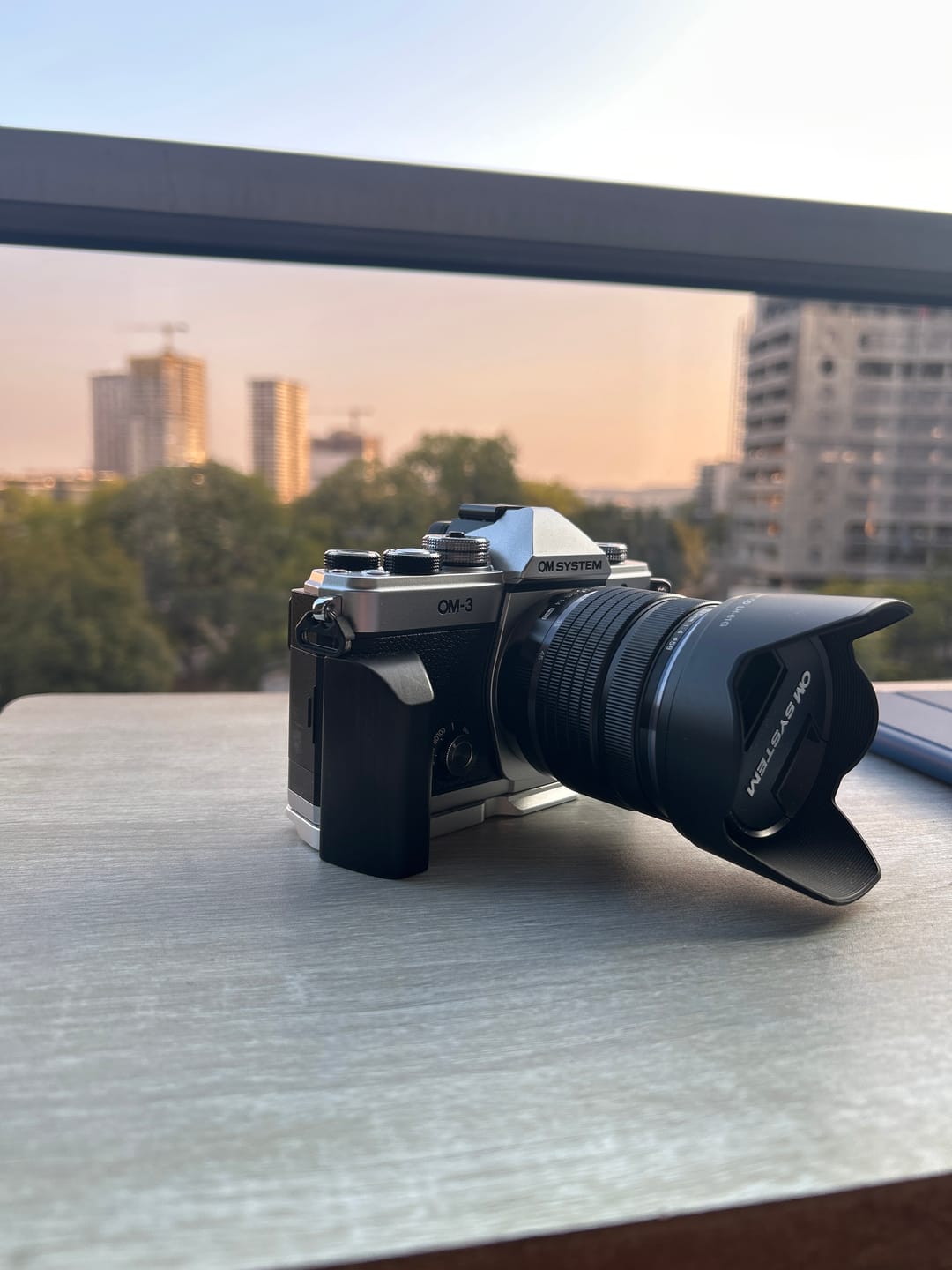 Customer photo review of Wooden Olympus OM3 Grip YW Design