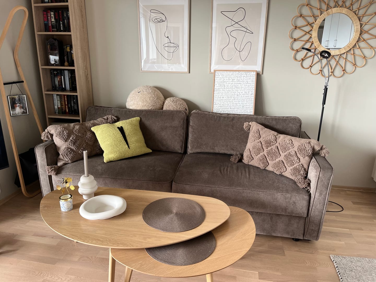 Customer photo review of Oak frame