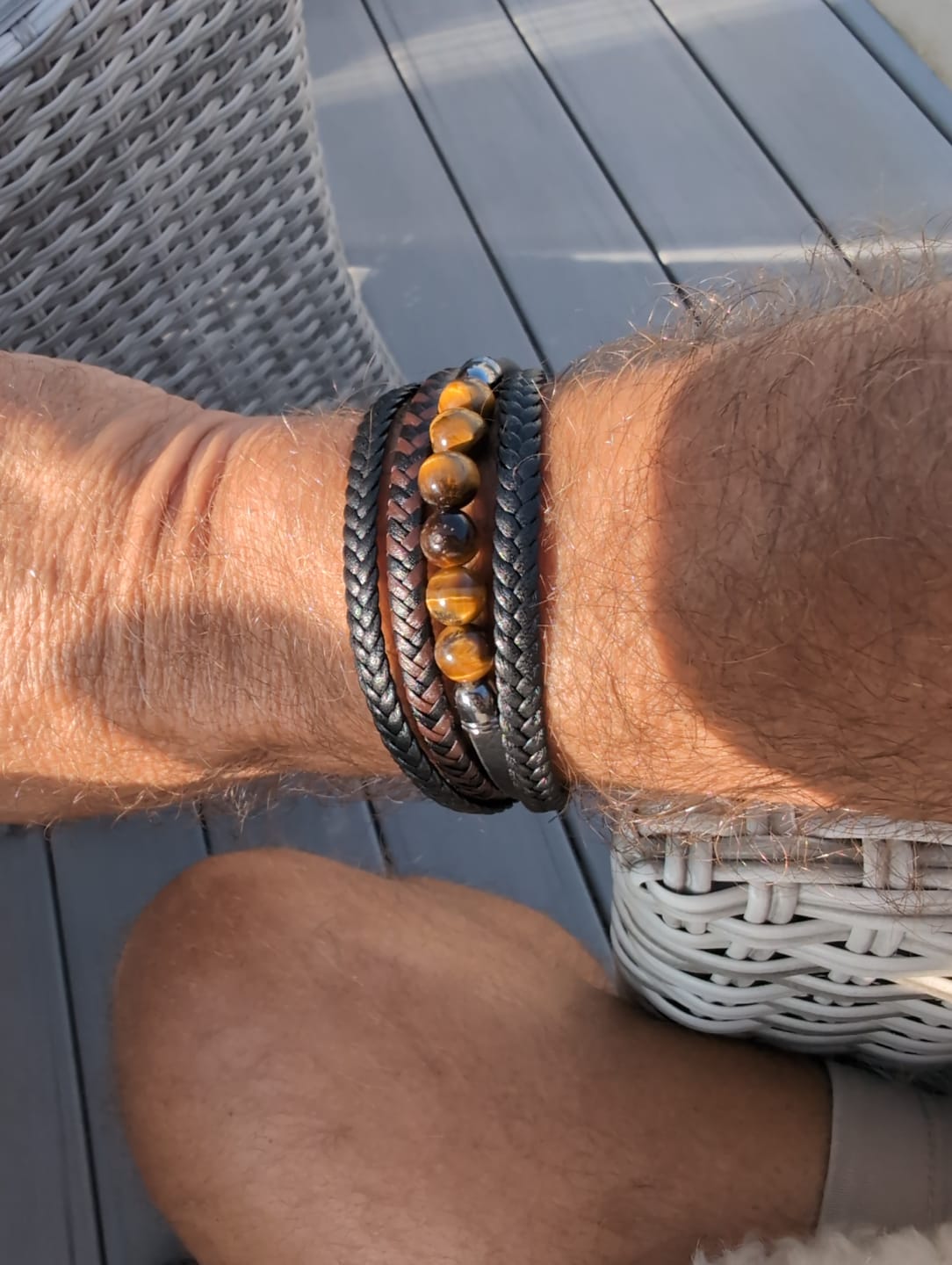 Customer photo review of Buddha Stones Tiger Eye Lava Rock Black Onyx Lazurite Hematite Bead Positive Leather Bracelet