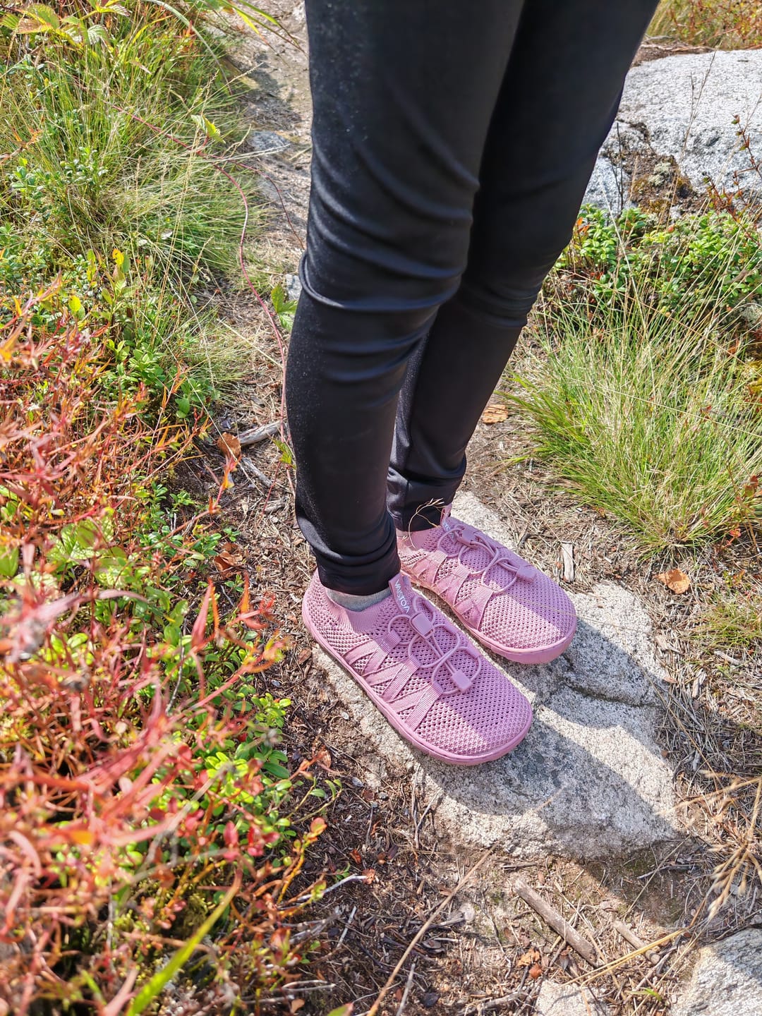 Customer photo review of Vaistoa Riemu lasten paljasjalkakengät