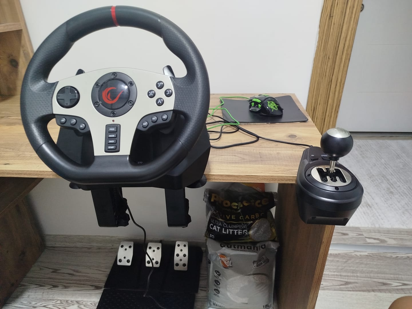 Customer photo review of V902 PC-3 Pedallı - El Vitesli Oyuncu Direksiyonu