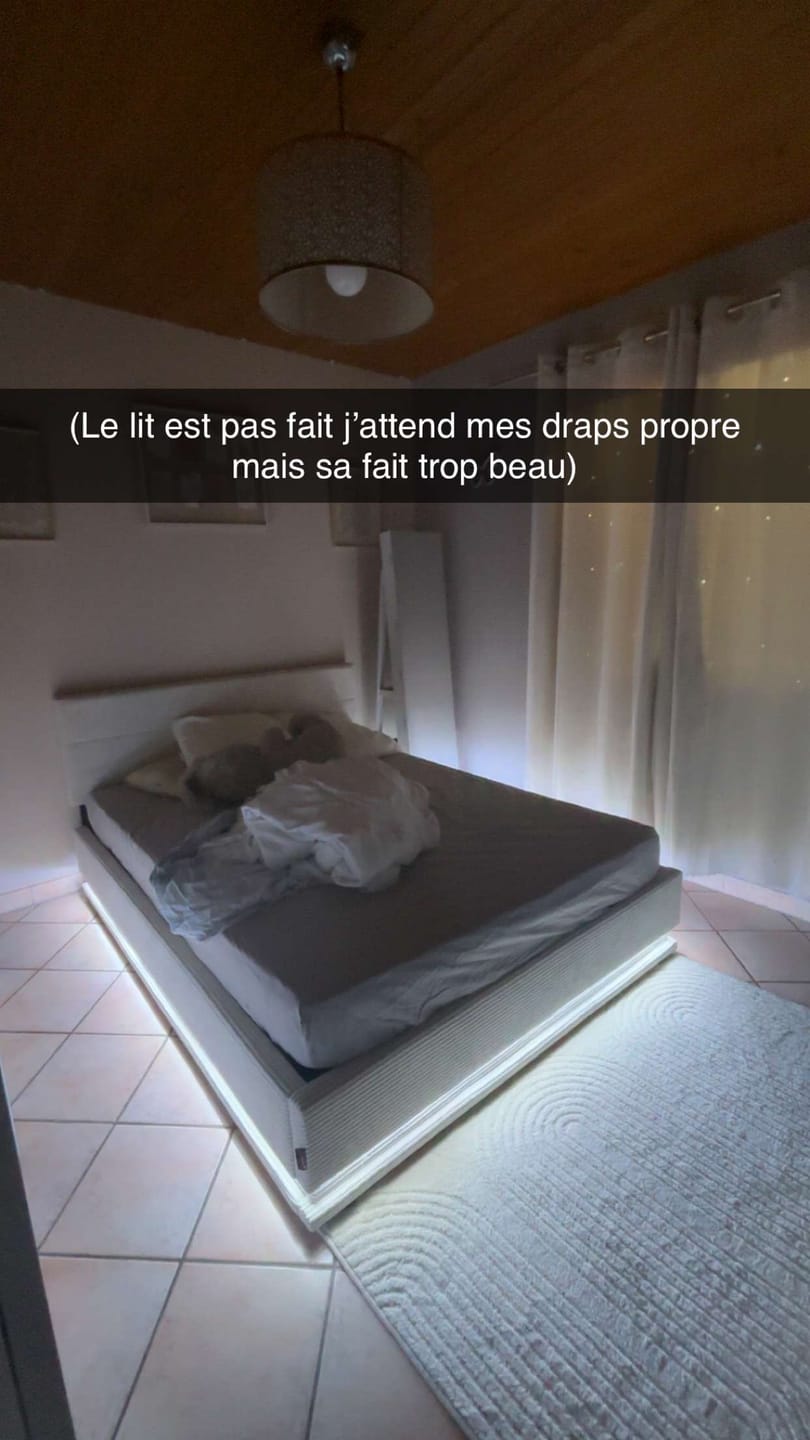 Customer photo review of Lit coffre avec led - DARMON