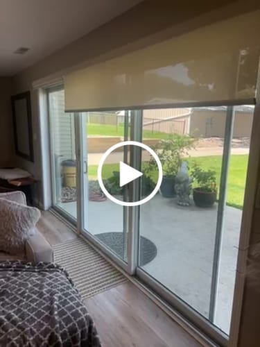Customer video review of SmartWings Motorized Light Filtering Solar Shades 1%/3%/5% Openness Aventus
