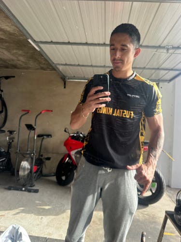 Customer photo review of 2024 Flight Jersey 26