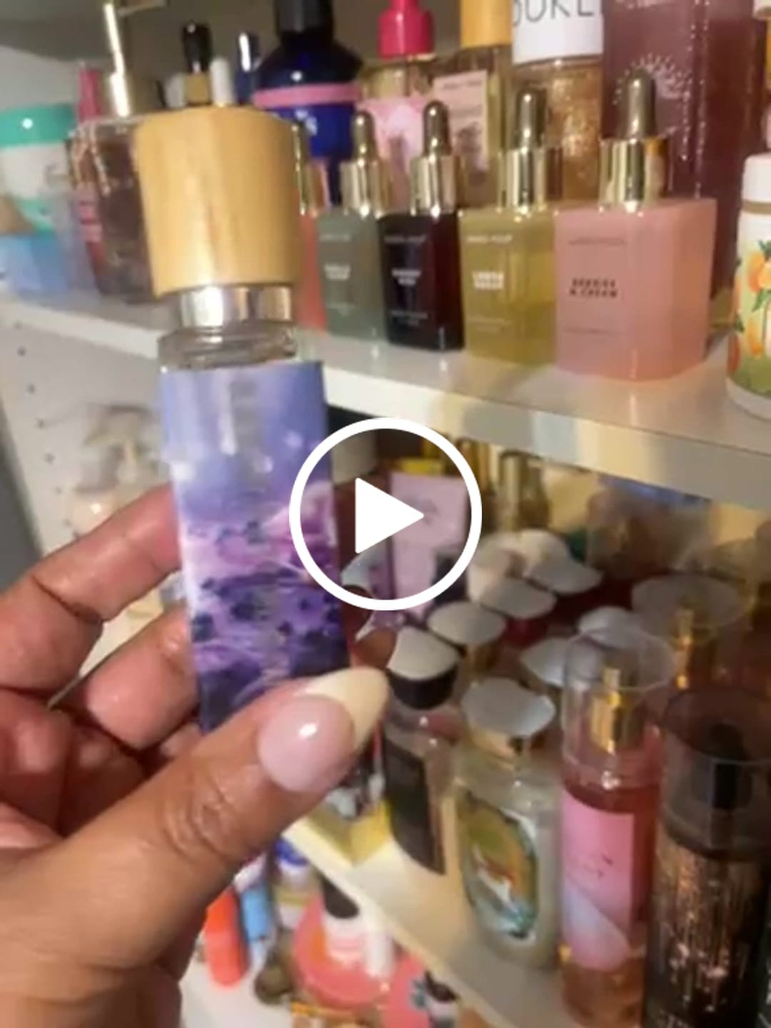 Customer video review of Blueberry Fluffy Dream Cake