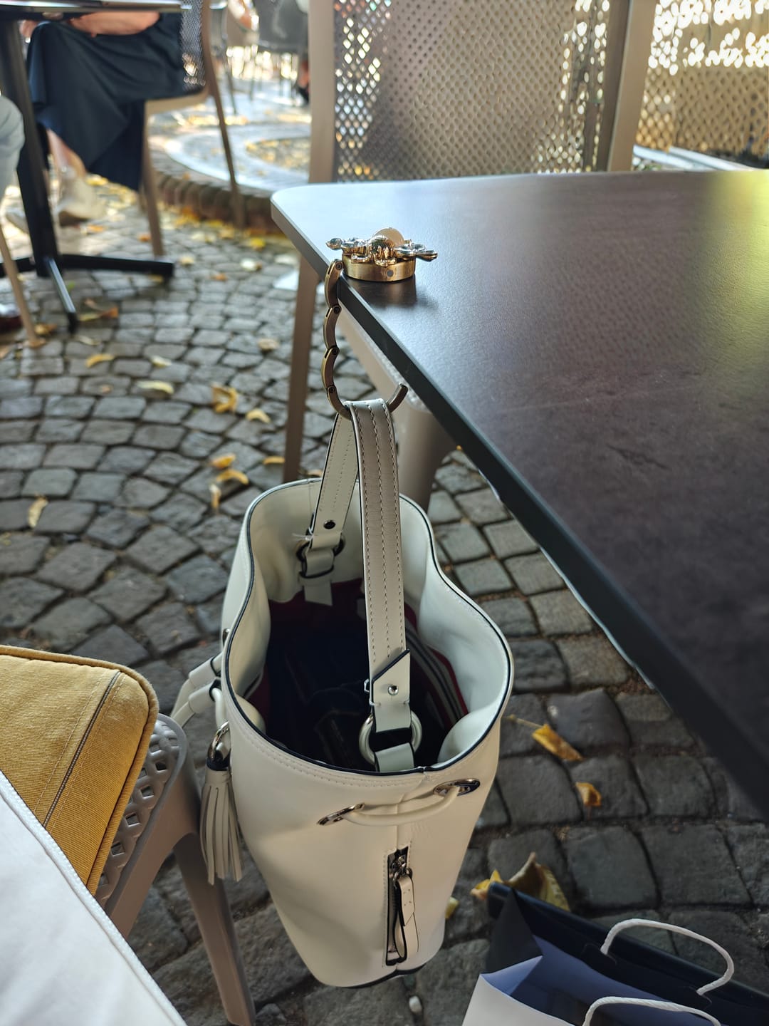 Customer photo review of Luxe Tashanger Kever