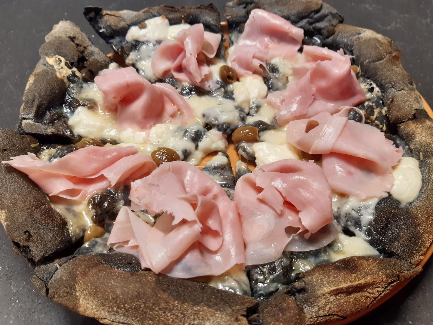 Customer photo review of Base "Carbone Vegetale"