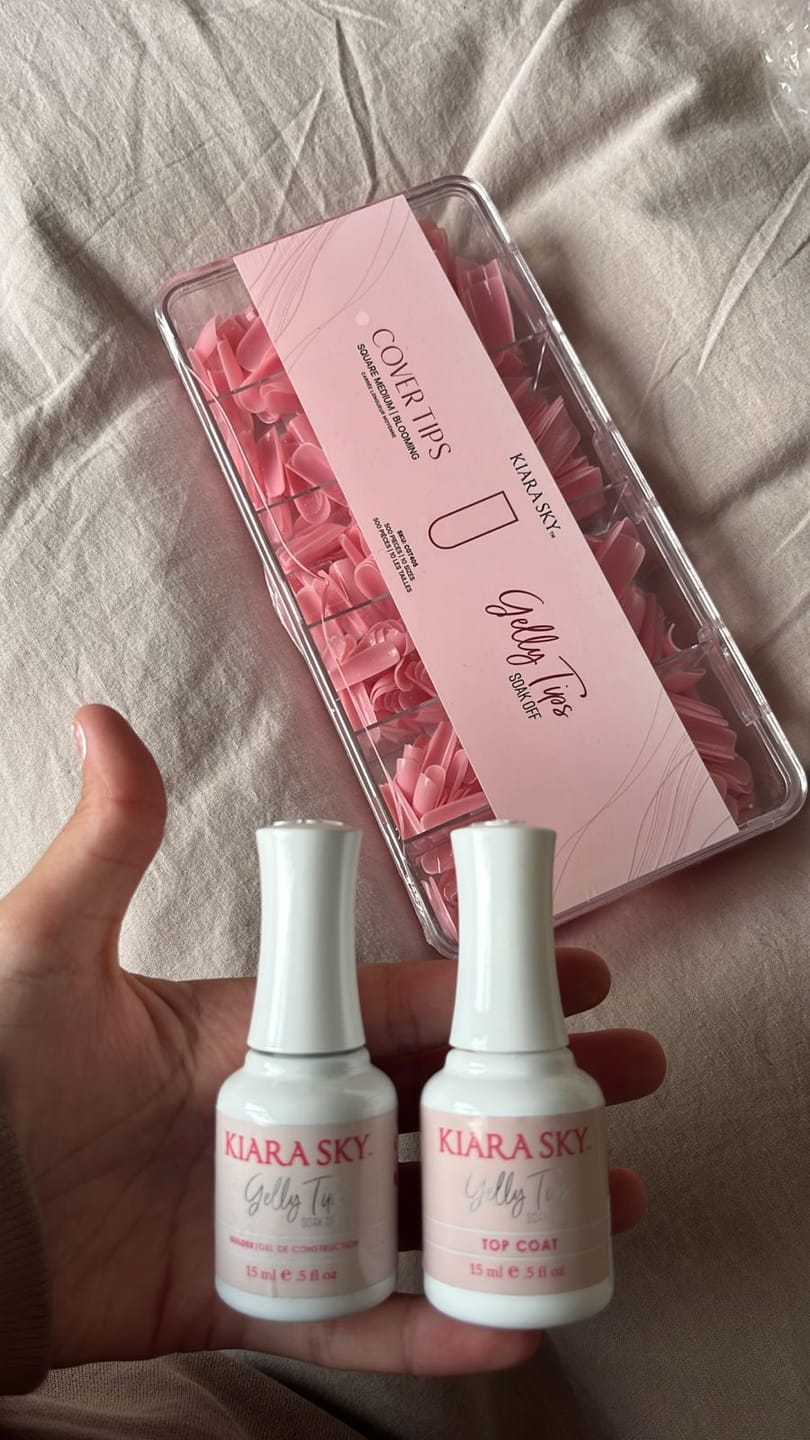 Customer photo review of Gelly Tips - BLOOMING