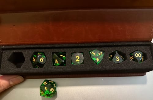 Customer photo review of Dwarf Cut Green Gemstone Glass Premium DND Dice Set
