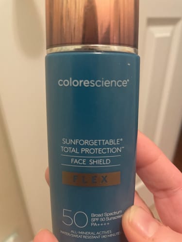 Customer photo review of Colorscience Flex