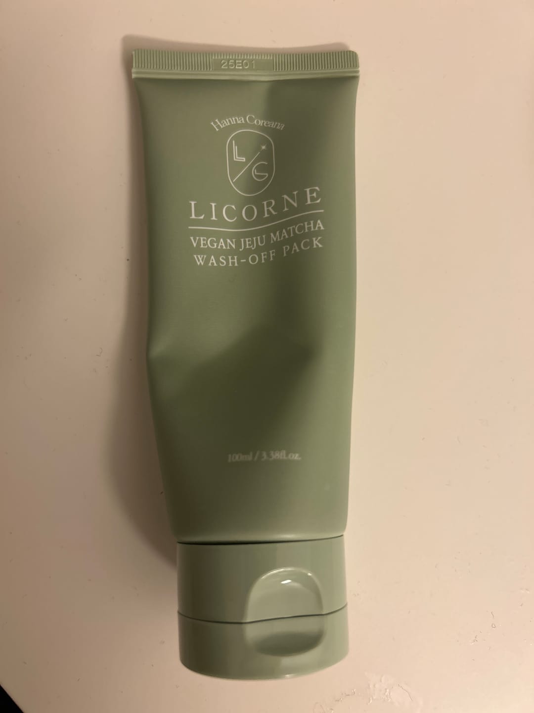 Customer photo review of Licorne Jeju Matcha Wash Off Maske (100ml)