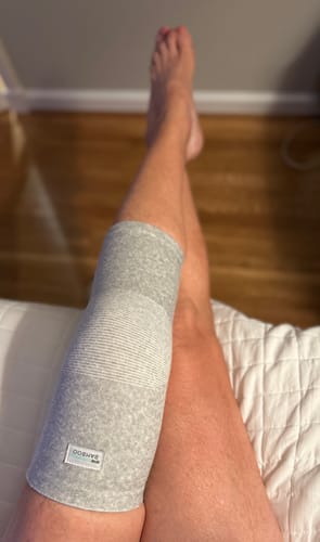 Customer photo review of Premium Bamboo Knee Sleeve (Single)