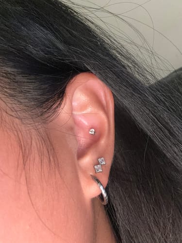 Customer photo review of Twin Cut Flatback Stud