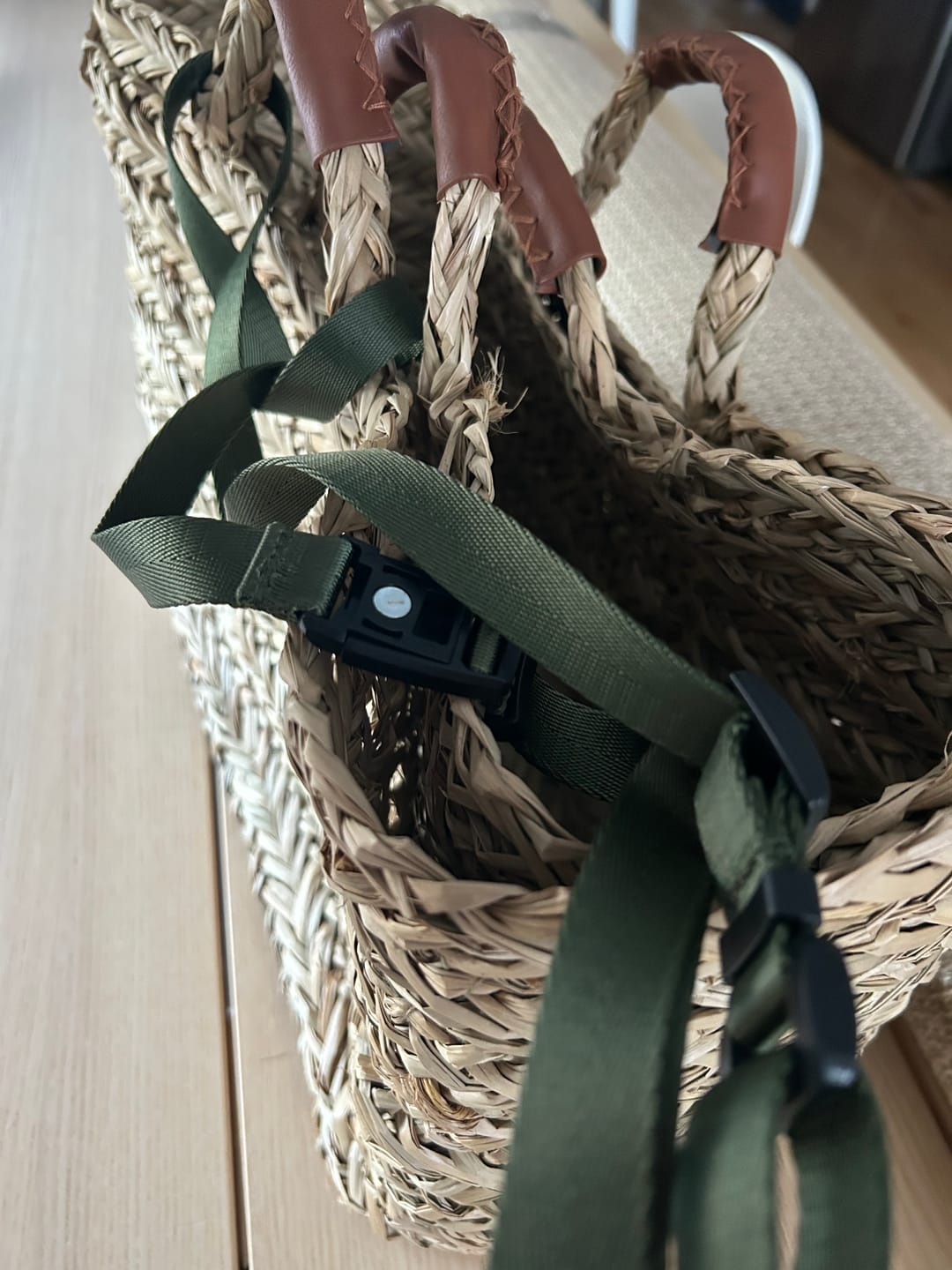 Customer photo review of Crossbody Phone Strap Green