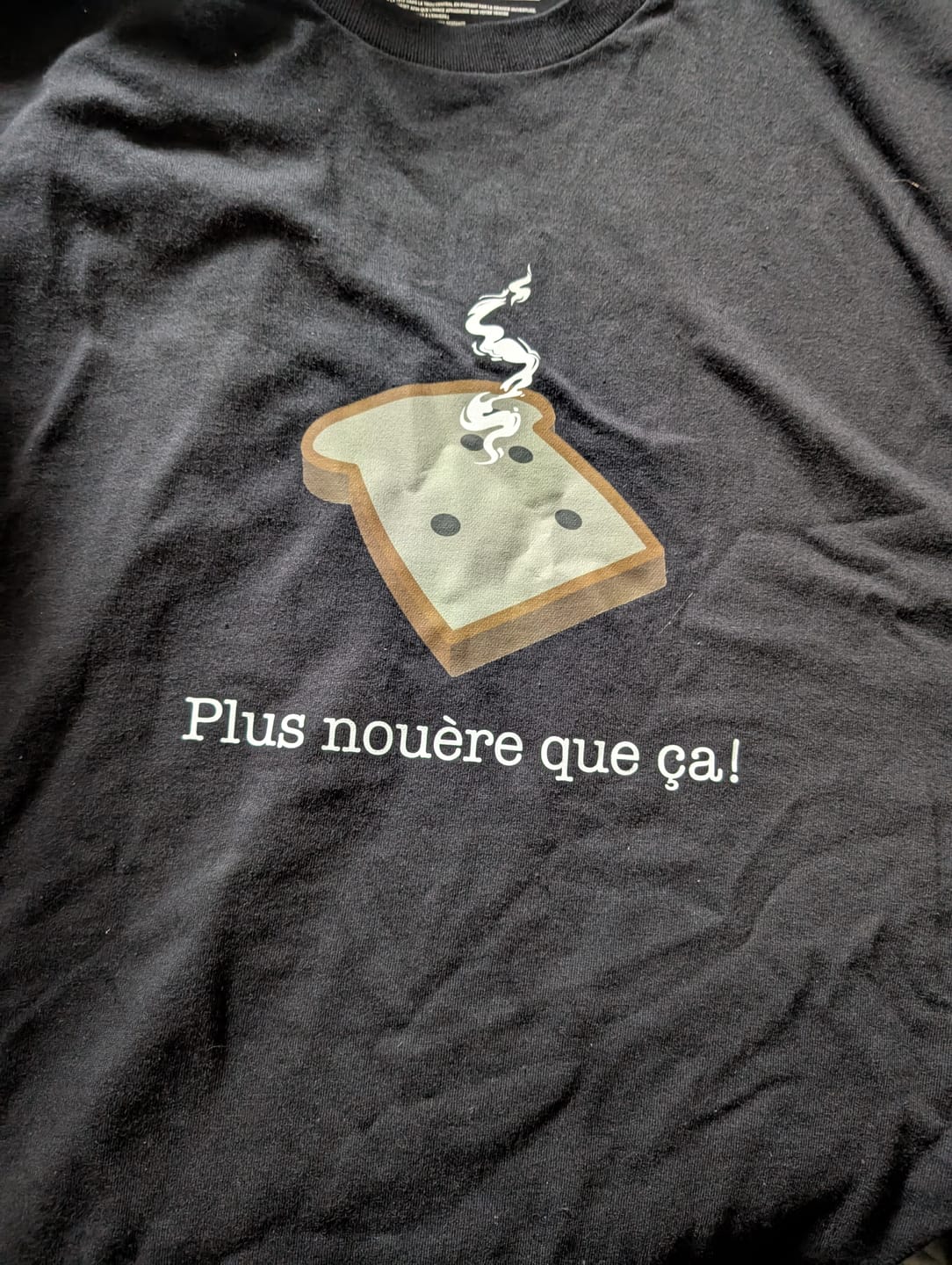 Customer photo review of T-shirt unisexe - Plus nouère que ça!
