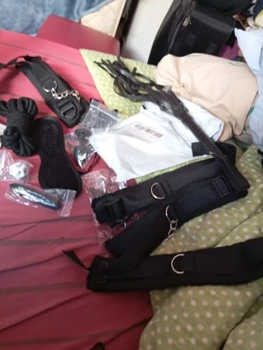 Customer photo review of The Tease & Tame Toy Kit