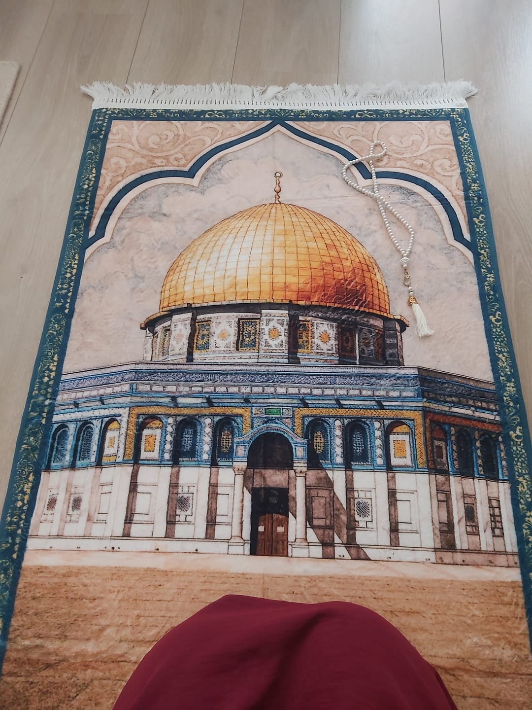 Customer photo review of Al Aqsa WaterColour  Padded Prayer Mat