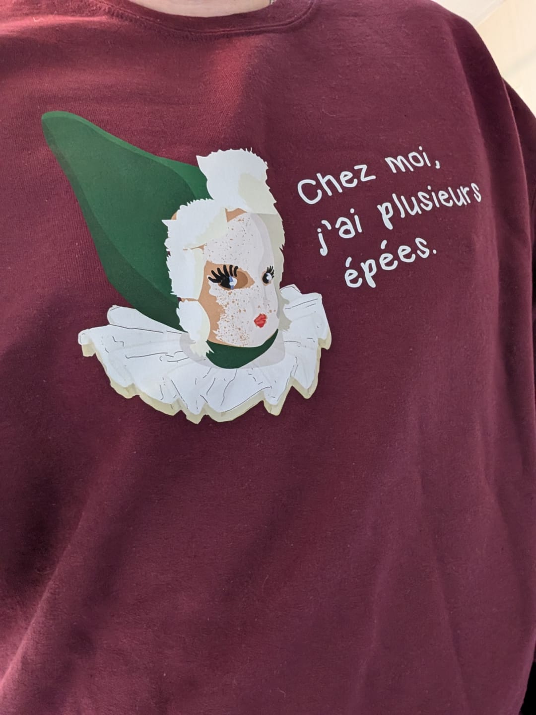 Customer photo review of Crewneck - Mario "Chez moi j'ai plusieurs épées"