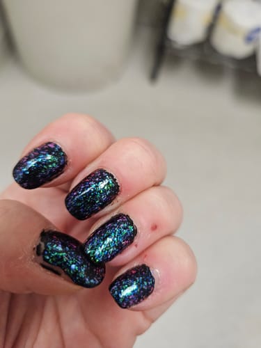 Customer photo review of P621 Labyrinth Blue Flake Nail Polish