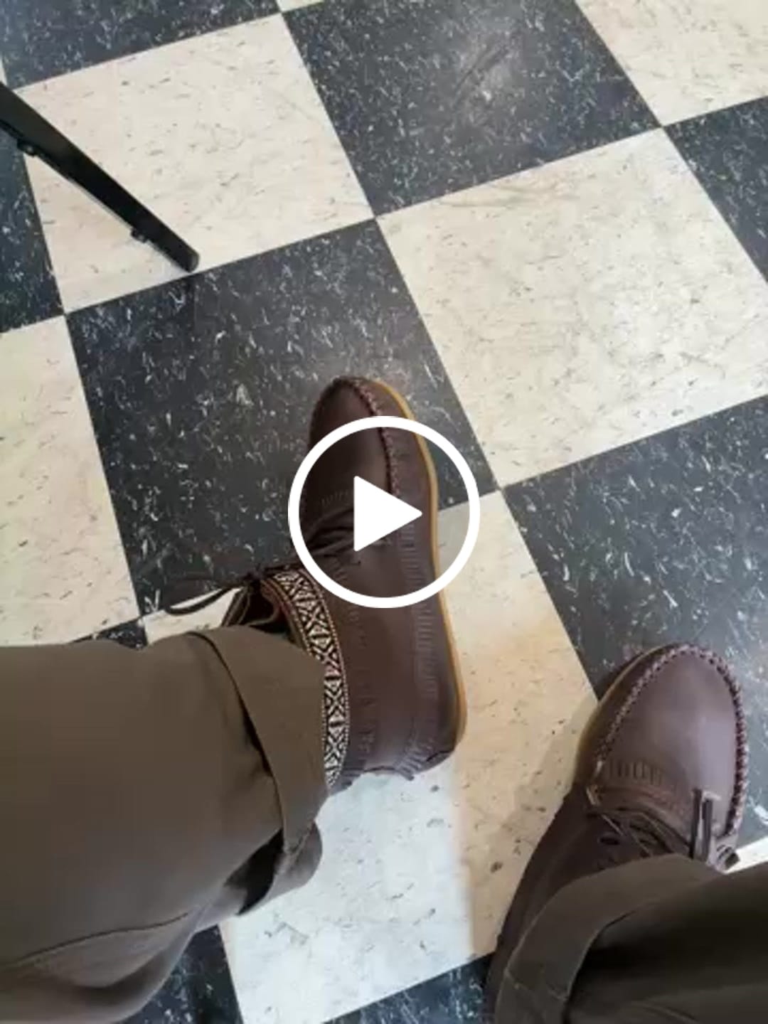 Customer video review of Men's Leather Moccasin Boots