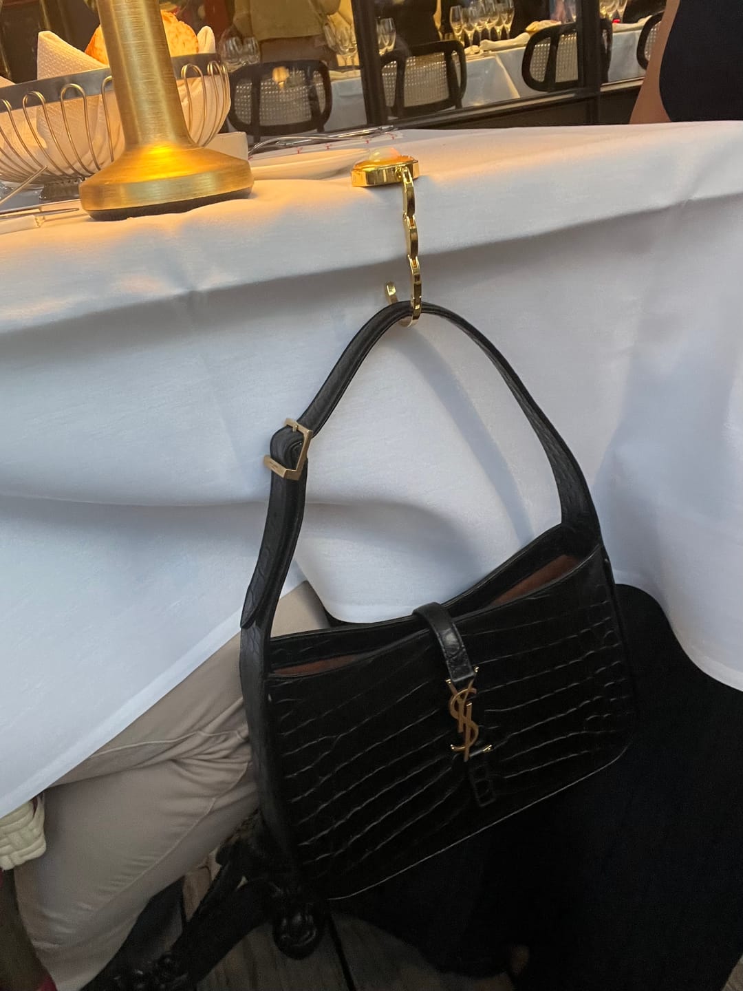 Customer photo review of Luxe Tashanger Witte Steen 24K
