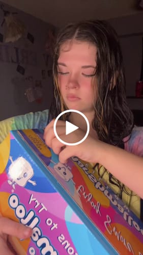 Customer video review of The Marshmalloo Pillow