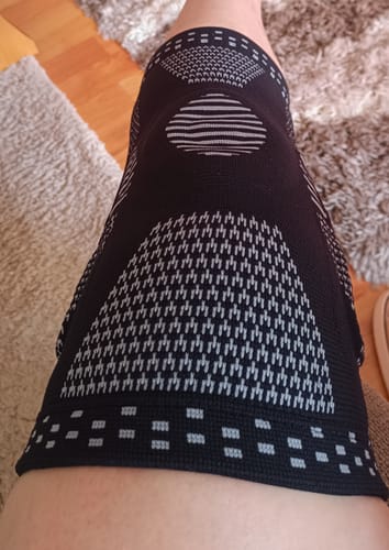 Customer photo review of Térdvédő Zselés Patella Gyűrűvel és Oldalstabilizátorral